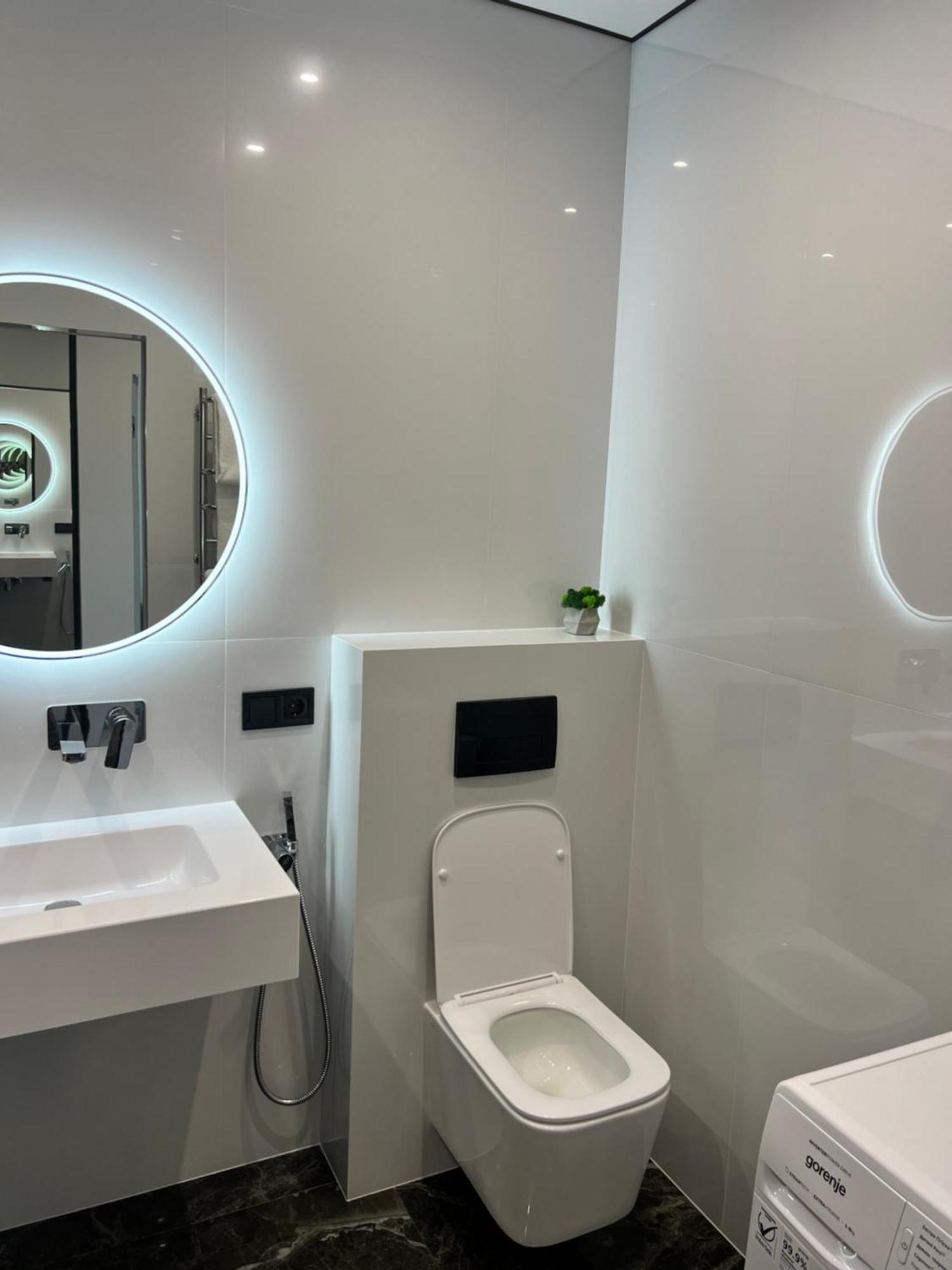 Люкс Апартаменти В Жкарена Та Жк Great House Rivne Zewnętrze zdjęcie
